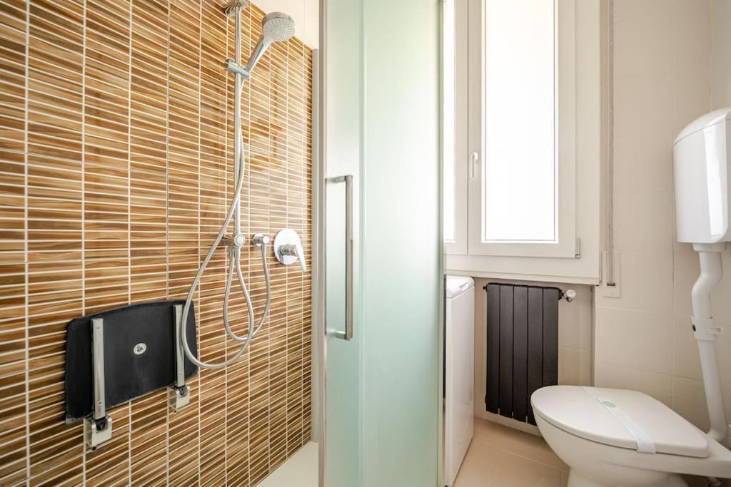 Casa Con 2 Camere Da Letto E Parcheggio A Bolonia Exterior foto